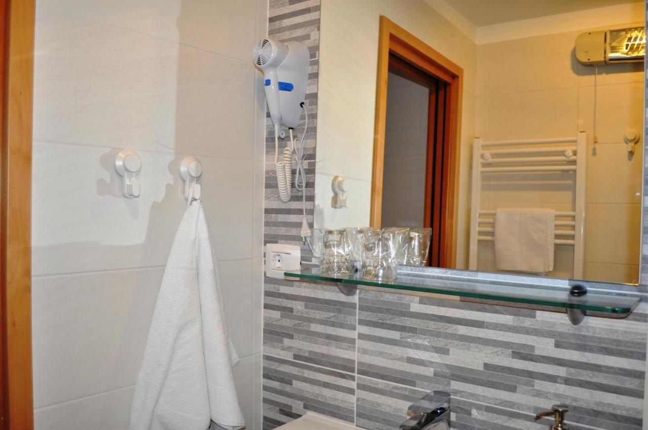 Apartment Veli Dvor Крес Екстериор снимка